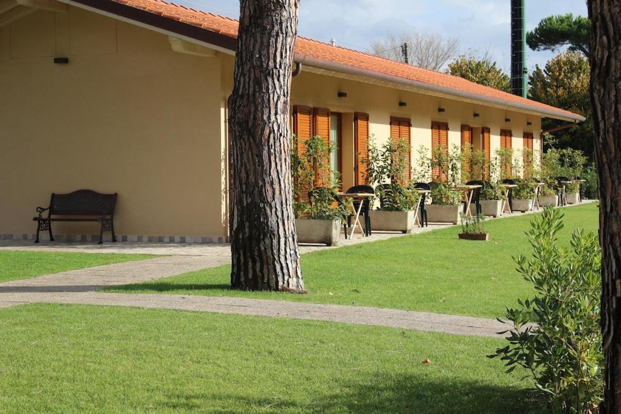 Villa Rosy Torre del Lago Puccini Exterior foto