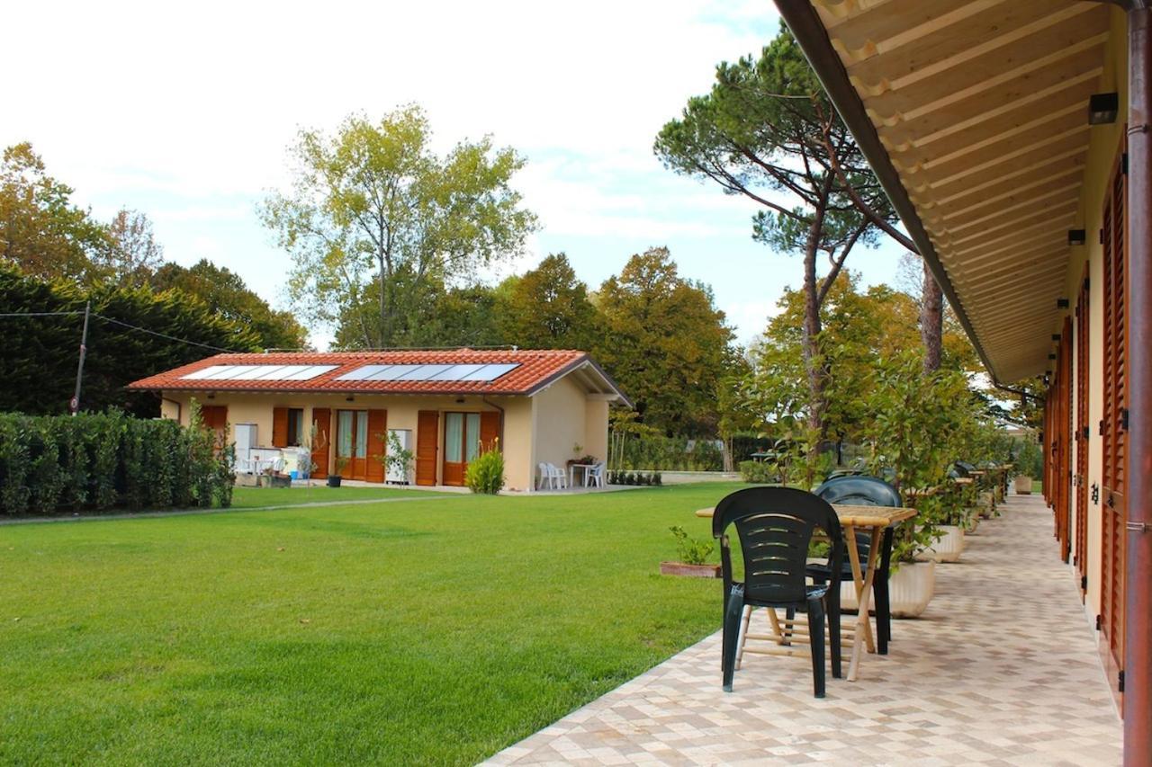 Villa Rosy Torre del Lago Puccini Exterior foto